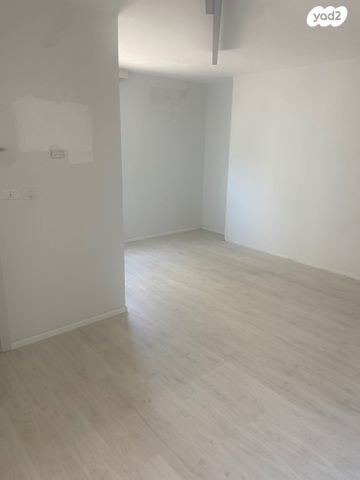 דירה, חיל החימוש, נווה חוף, ראשון לציון