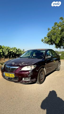 מודעת רכב מאזדה 3