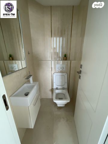 גג/ פנטהאוז, תפוז, רובע ט"ז, אשדוד