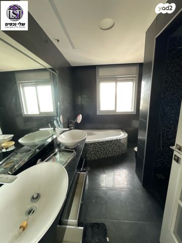 גג/ פנטהאוז, תפוז, רובע ט"ז, אשדוד