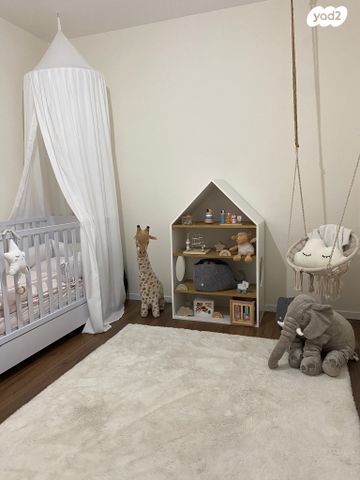 דירה, תדהר, המכבים, גבעת זאב