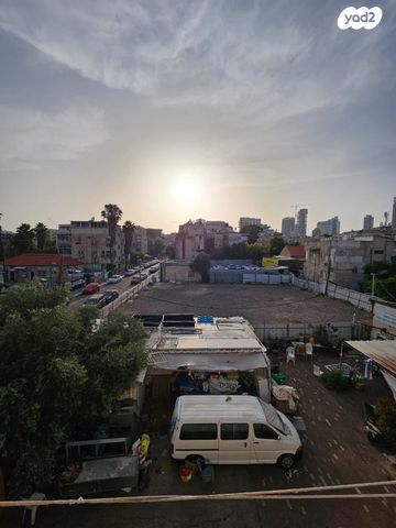 מנשה בן ישראל 4