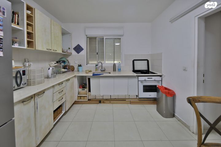 גג/ פנטהאוז, קרית ביאליק