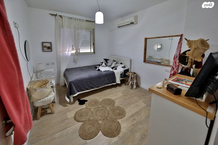 גג/ פנטהאוז, קרית ביאליק