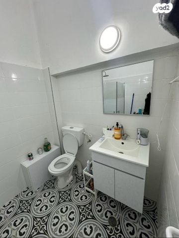 דירה, יוסף, חיפה