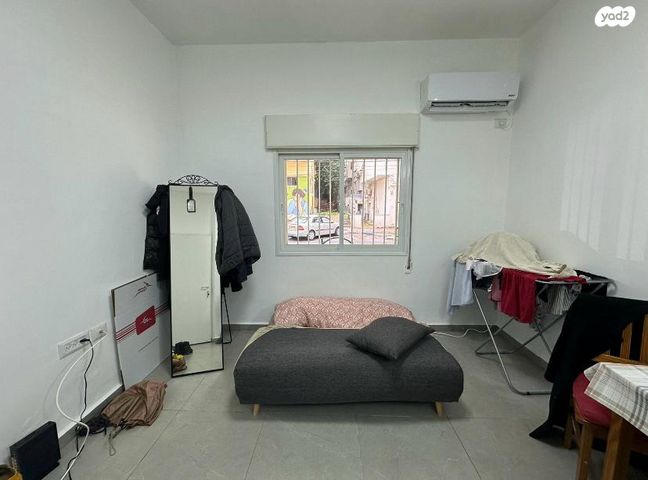 דירה, יוסף, חיפה