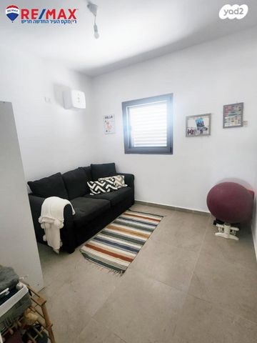 דירה, ברקת 2, אבני חן, חריש