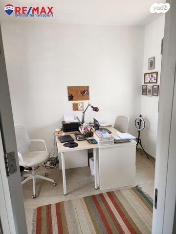 דירה, ברקת 2, אבני חן, חריש