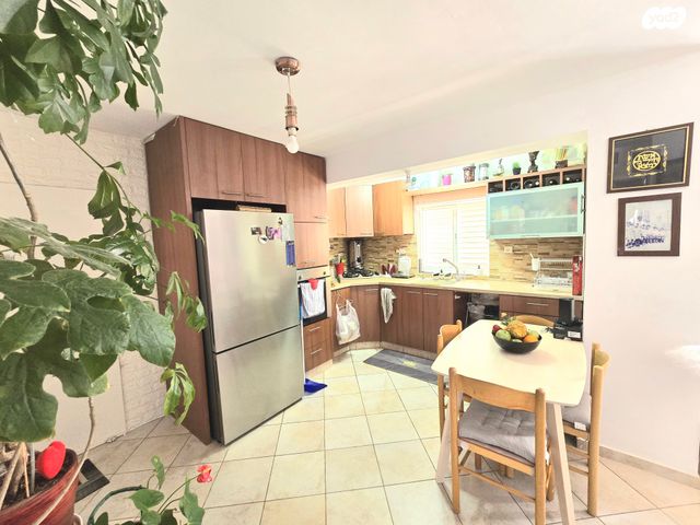 דירה, סיני, אחדות, פתח תקווה