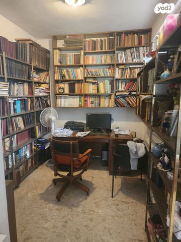 דו משפחתי, תלתן, רמת שרת, ירושלים