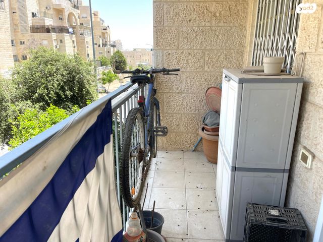 דירה, זאב פלק, חומת שמואל, הר חומה, ירושלים