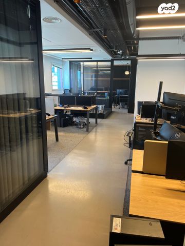 משרדים, אזור תעשיה, הרצליה