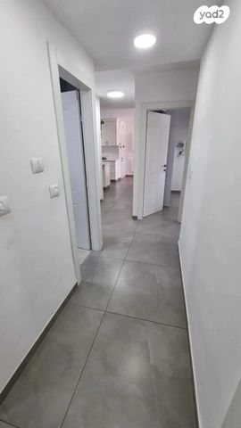 דירה, מעפילי אגוז 38, נווה חן, תל אביב יפו