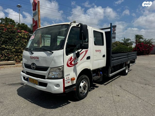 מודעת רכב טויוטה