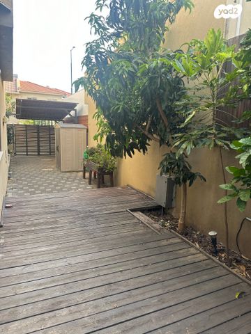 דו משפחתי, כפר יונה