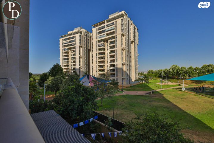 דירה, כפר יונה