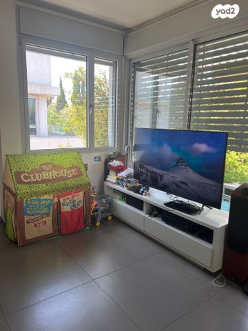 גג/ פנטהאוז, טולקובסקי, גני צהלה, רמות צהלה, תל אביב יפו