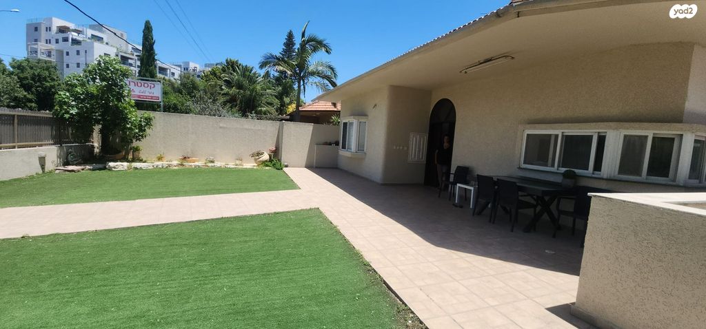 בית פרטי/ קוטג', פרדס חנה כרכור