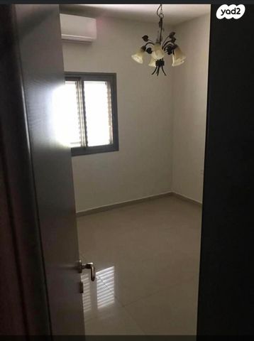 דירה, ההסתדרות, נאות שושנים, חולון