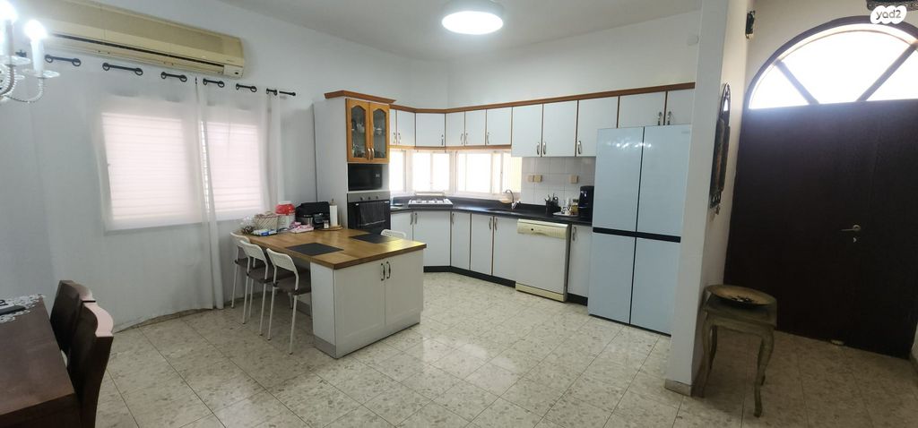 בית פרטי/ קוטג', פרדס חנה כרכור