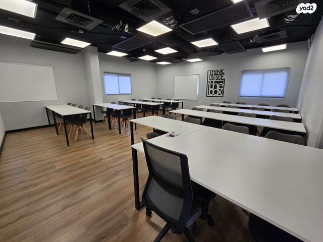 משרדים, ישראל ב"ק, מונטיפיורי, הרכבת, תל אביב יפו