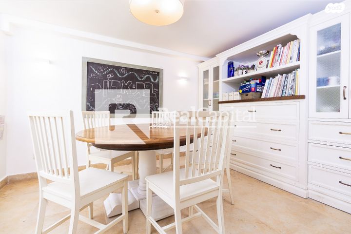 בית פרטי/ קוטג', נווה מגן, רמת השרון