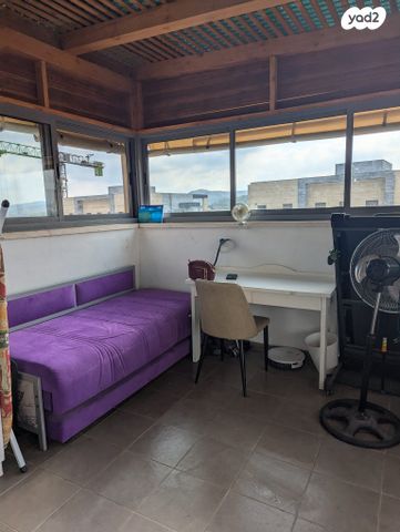 גג/ פנטהאוז, השלושה, נווה שמיר רמת בית שמש ה-1, בית שמש