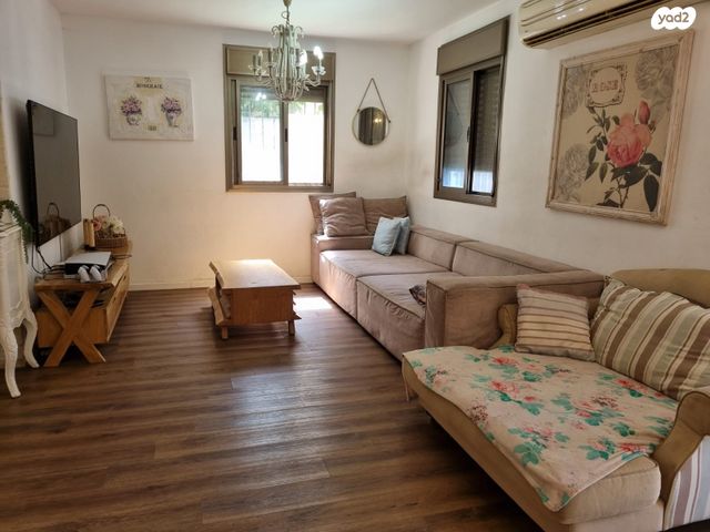 דירת גן, שוהם, הצבאית, כפר יונה