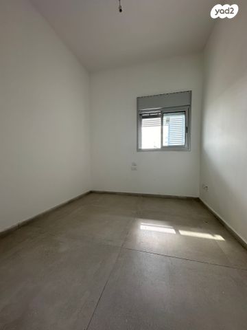 דירה, יצחק שדה 65, ביצרון ורמת ישראל, תל אביב יפו