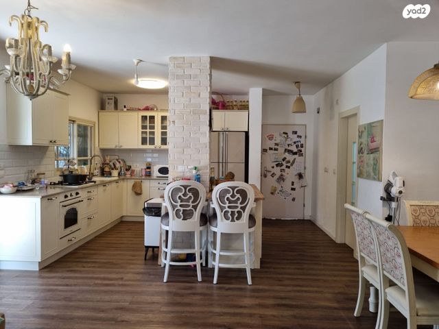 דירת גן, שוהם, הצבאית, כפר יונה