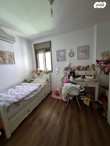 דירת גן, שוהם, הצבאית, כפר יונה