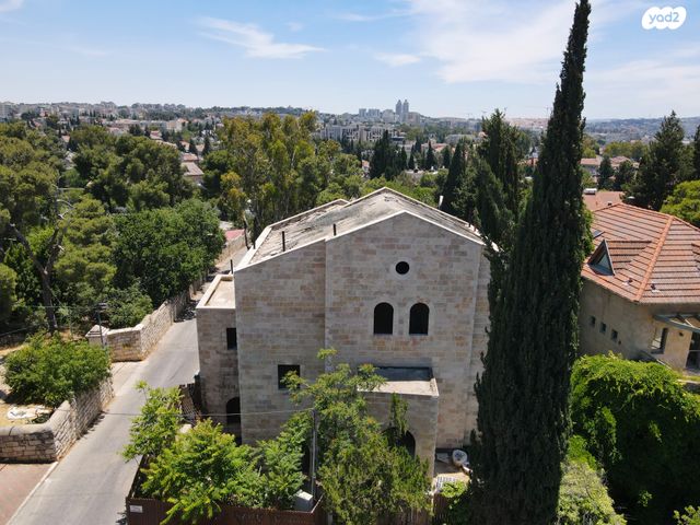 גדליהו אלון 1