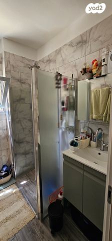 דירה, ז'בוטינסקי 8, עצמאות יוספטל, בת ים