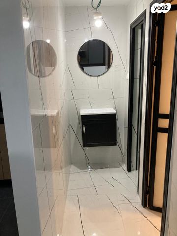 משרדים, רעננה