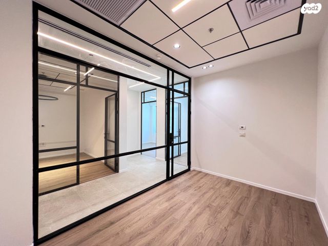 משרדים, משה דיין 10, פארקטק פתח תקווה / אזור תעשייה קרית אריה, פתח תקווה