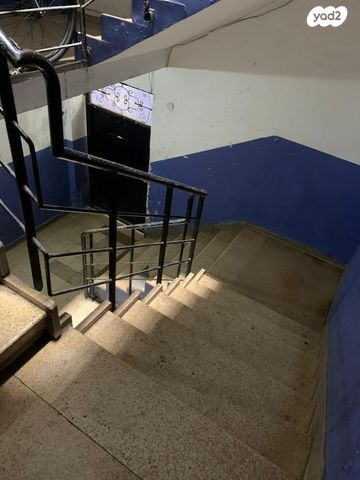 חנויות/ שטח מסחרי, שוקן, גבעת הרצל, אזור המלאכה יפו, תל אביב יפו