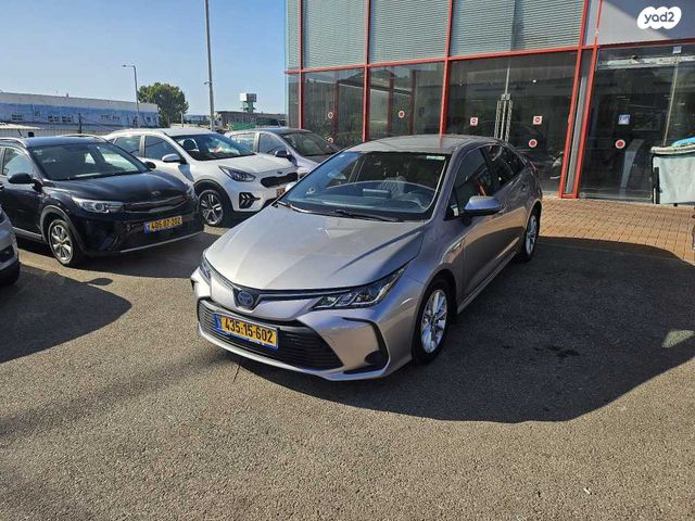 מודעת רכב טויוטה קורולה