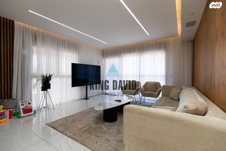 גג/ פנטהאוז, בנטל, גבעת אלונים, כפר יונה