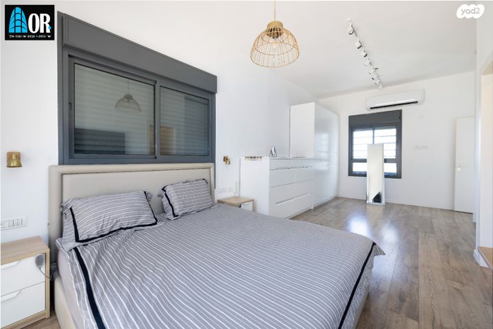 גג/ פנטהאוז, חיים חפר, הרקפות, ראשון לציון