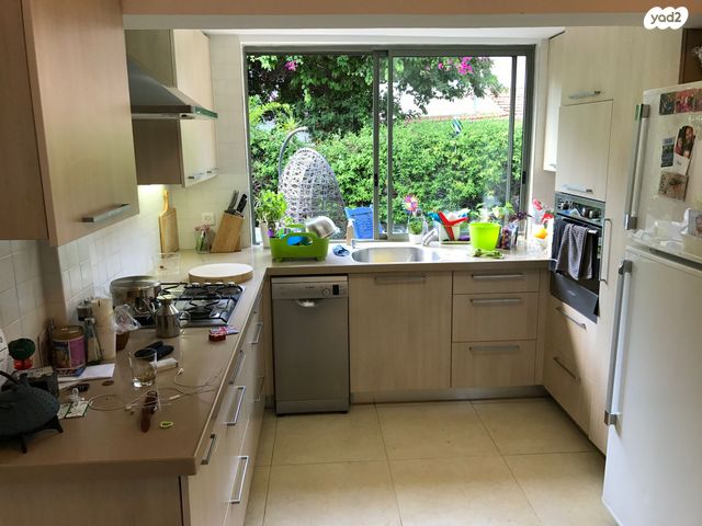 בית פרטי/ קוטג', האלון, נוף ים, הרצליה