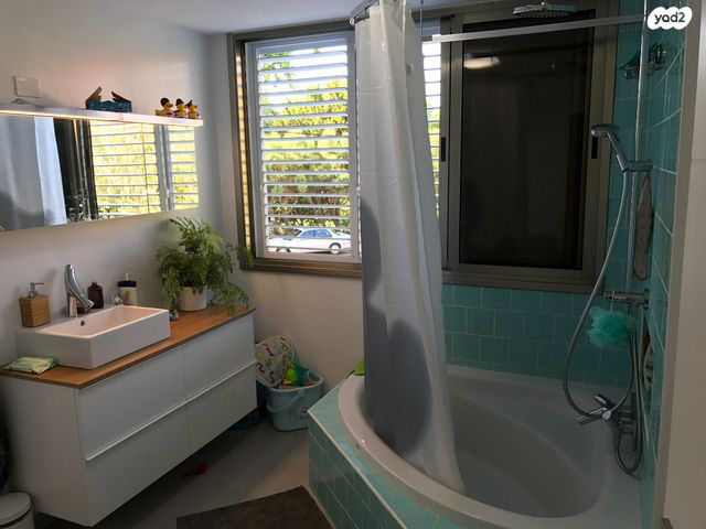 בית פרטי/ קוטג', האלון, נוף ים, הרצליה