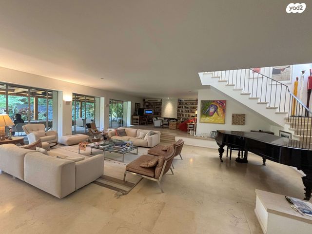 בית פרטי/ קוטג', סביון