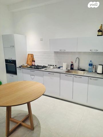 דירת גן, גרשום, נווה רם, שיכון מזרחי, רמת גן