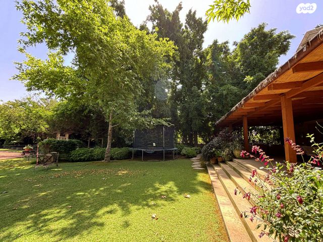 בית פרטי/ קוטג', סביון