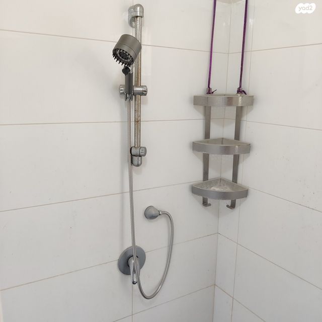 יחידת דיור, ז'בוטינסקי, צור שלום, קרית ביאליק