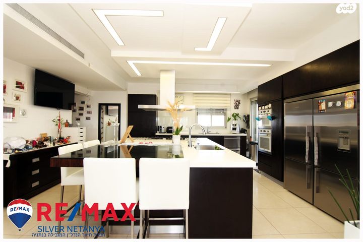 גג/ פנטהאוז, דרך הפארק, קרית השרון, נתניה