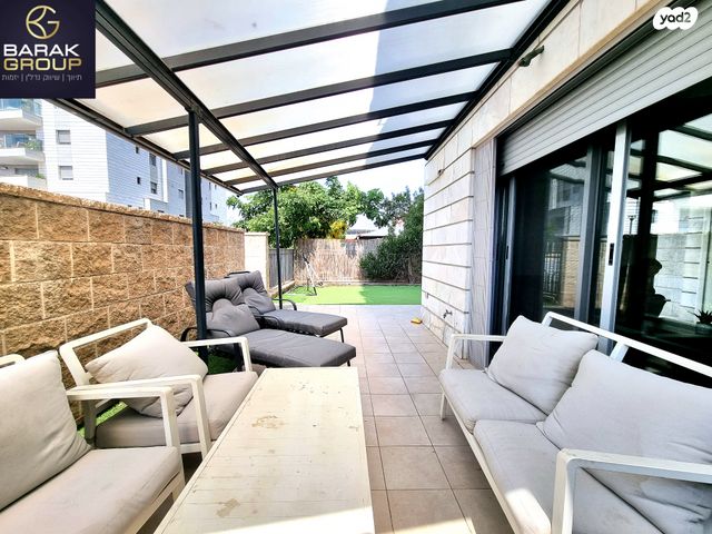 דירת גן, בני וו. רייך, קרית השרון, נתניה