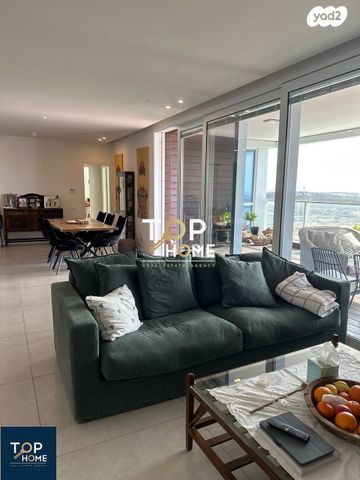 דירה, אהוד מנור, עיר ימים, נתניה