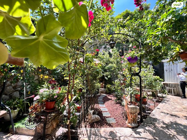 דו משפחתי, יצחק רבין, מעלות תרשיחא