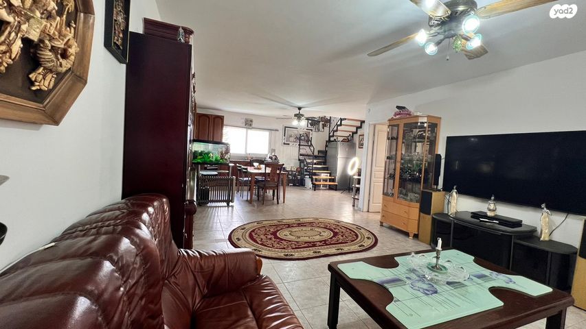 דו משפחתי, יצחק רבין, מעלות תרשיחא